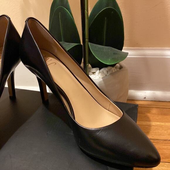 INC International Concepts Zitah Pumps Black Leather 7.5M - Picture 4 of 10